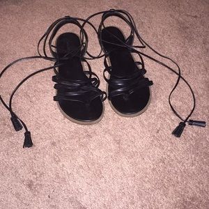 Old Navy Black Strappy Sandals